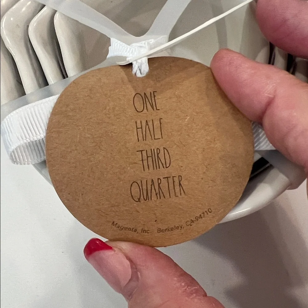 Rae Dunn Measuring Cups..